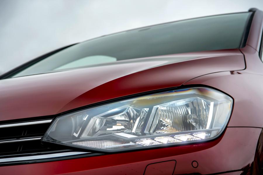 Детали экстерьера Volkswagen Golf SV SE 2018 года  (UK) (фото 12 из 28)